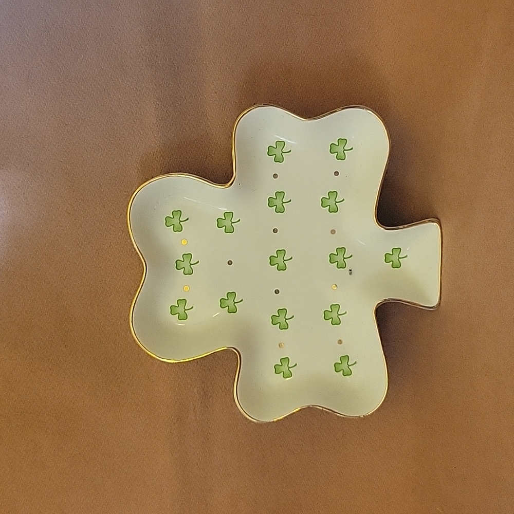 Shamrock tinket dish